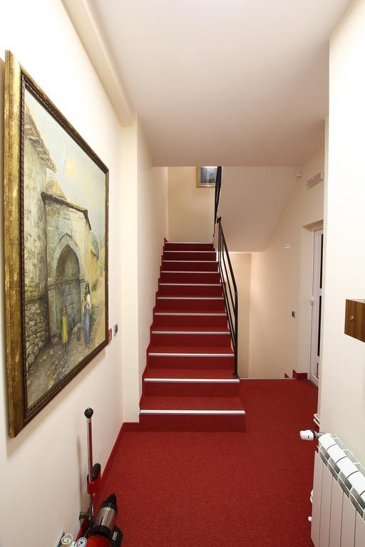 Villa Galeb Šabac Buitenkant foto